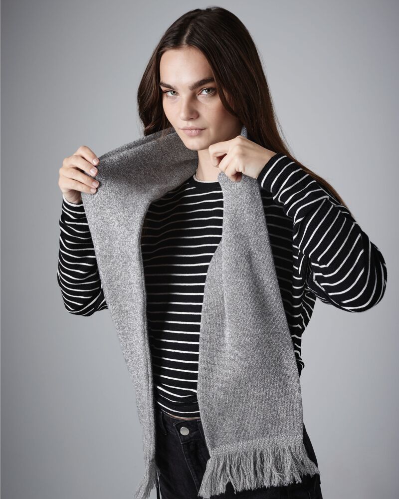 Classic Knitted Scarf Thumbnail