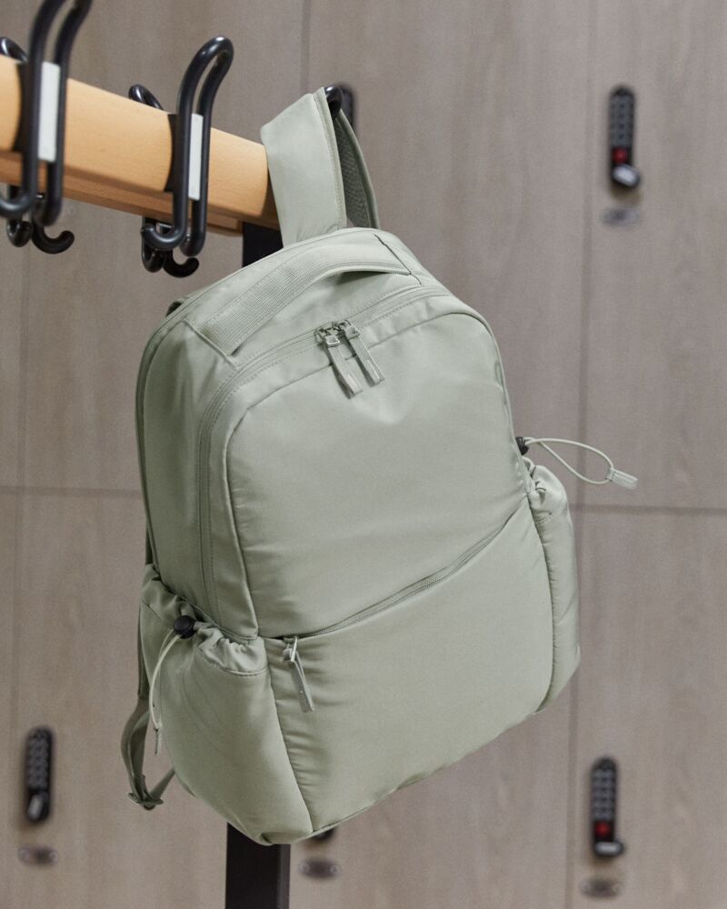 Studio Backpack Thumbnail