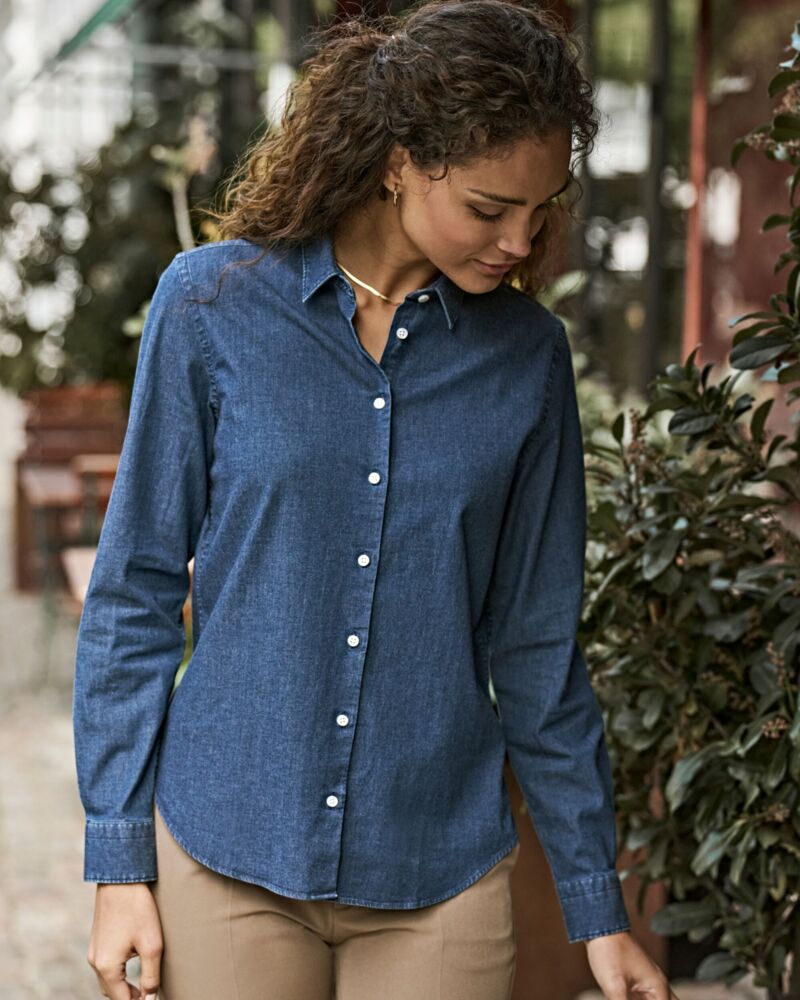 Women’s Denim Shirt Thumbnail