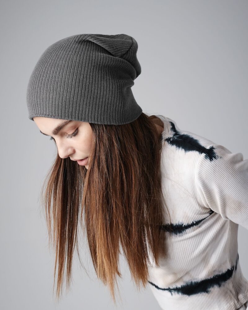 Slouch Beanie Thumbnail
