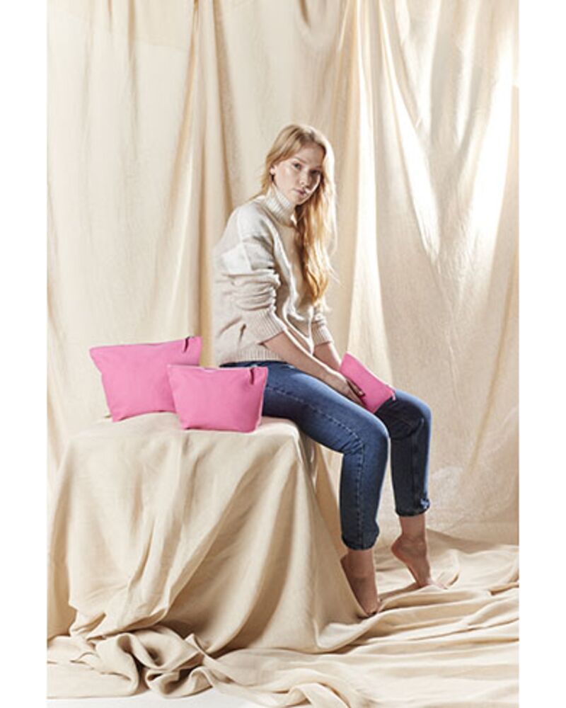 Canvas Accessory Bag Thumbnail