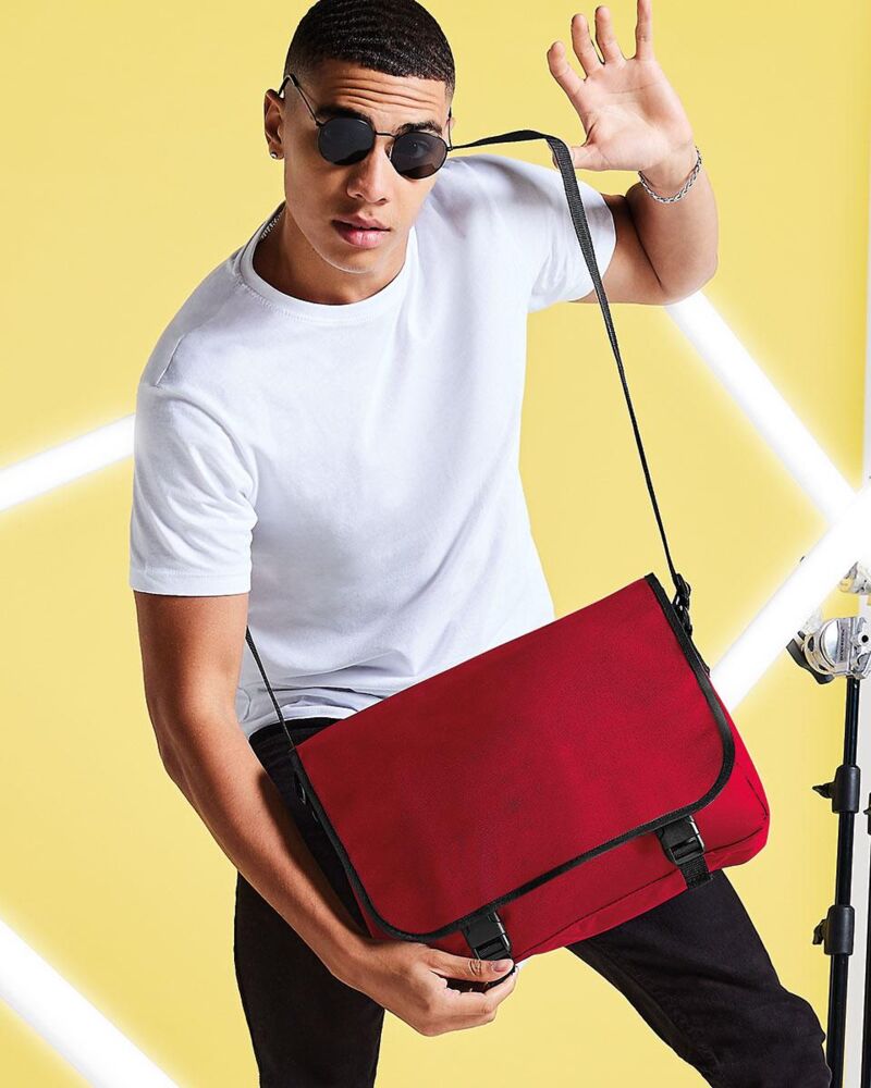 Messenger Bag Thumbnail